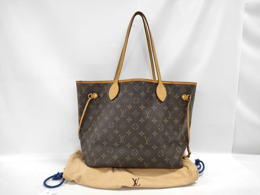 LOUIS VUITTON Monogram Neverfull MM Tote Bag