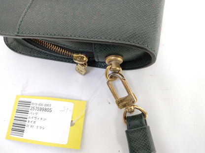 LOUIS VUITTON Taiga Episea Green Handbag