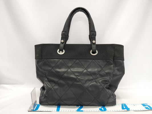 CHANEL Paris Biarritz MM 13601857 Tote Bag