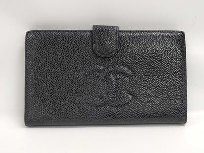 CHANEL Caviar Skin Long Wallet