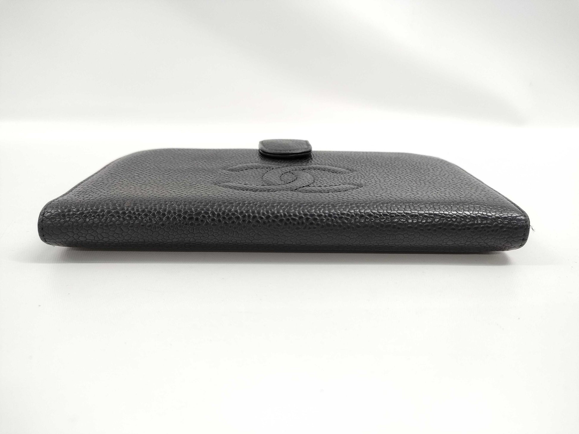 CHANEL Caviar Skin Long Wallet