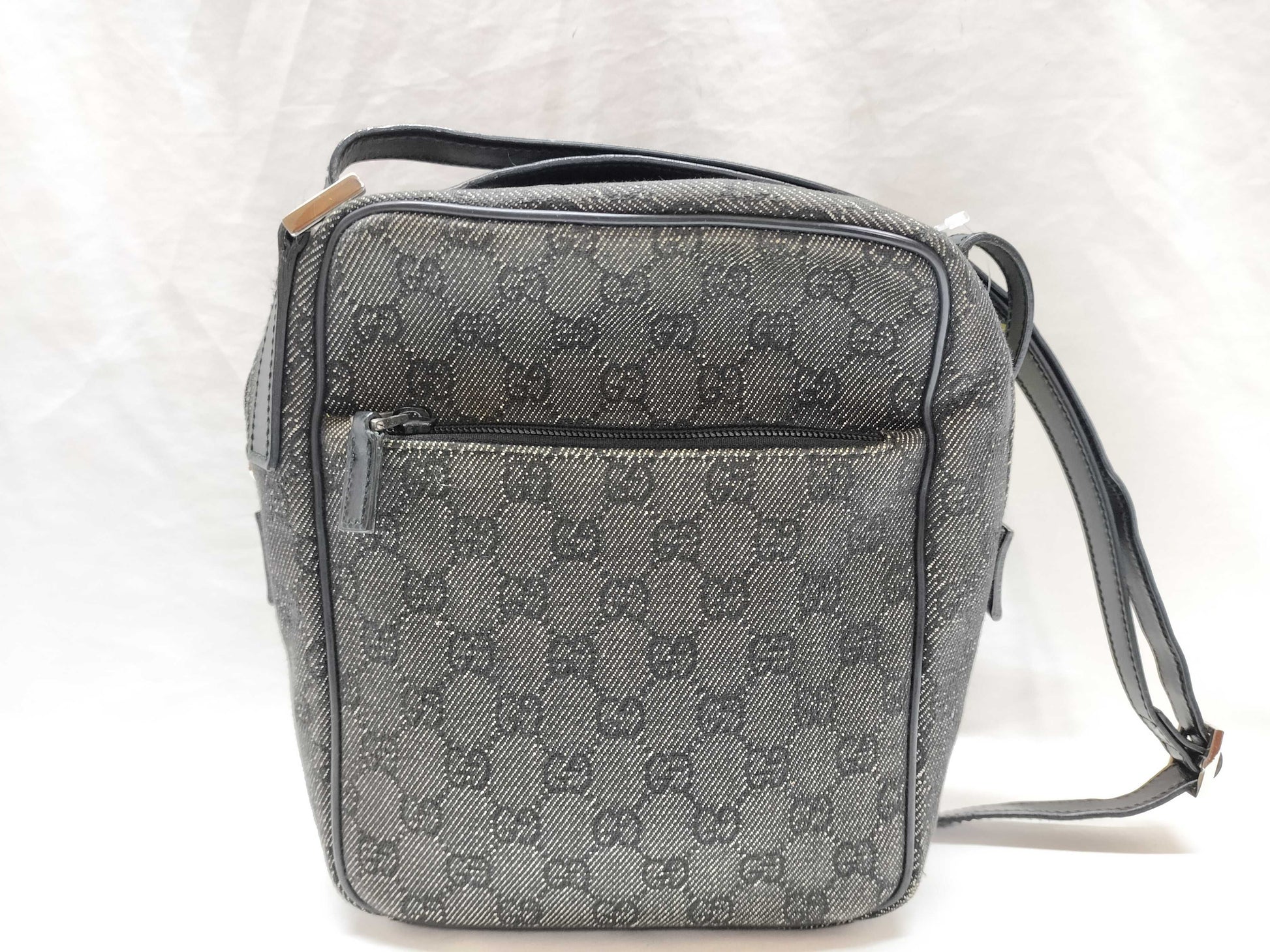 GUCCI GG Canvas 03136 Shoulder Bag