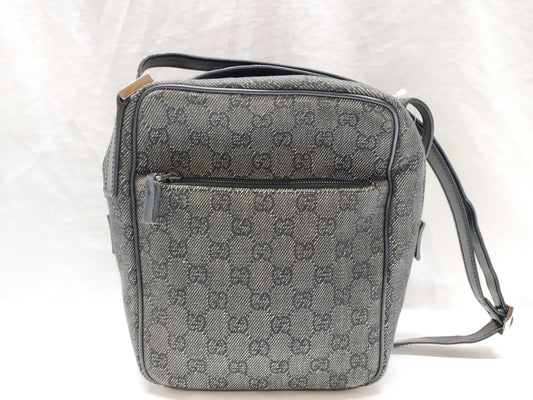 GUCCI GG Canvas 03136 Shoulder Bag