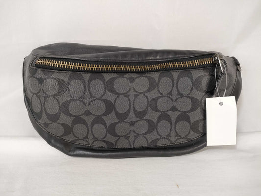 COACH Signature Body Bag/Waist Bag