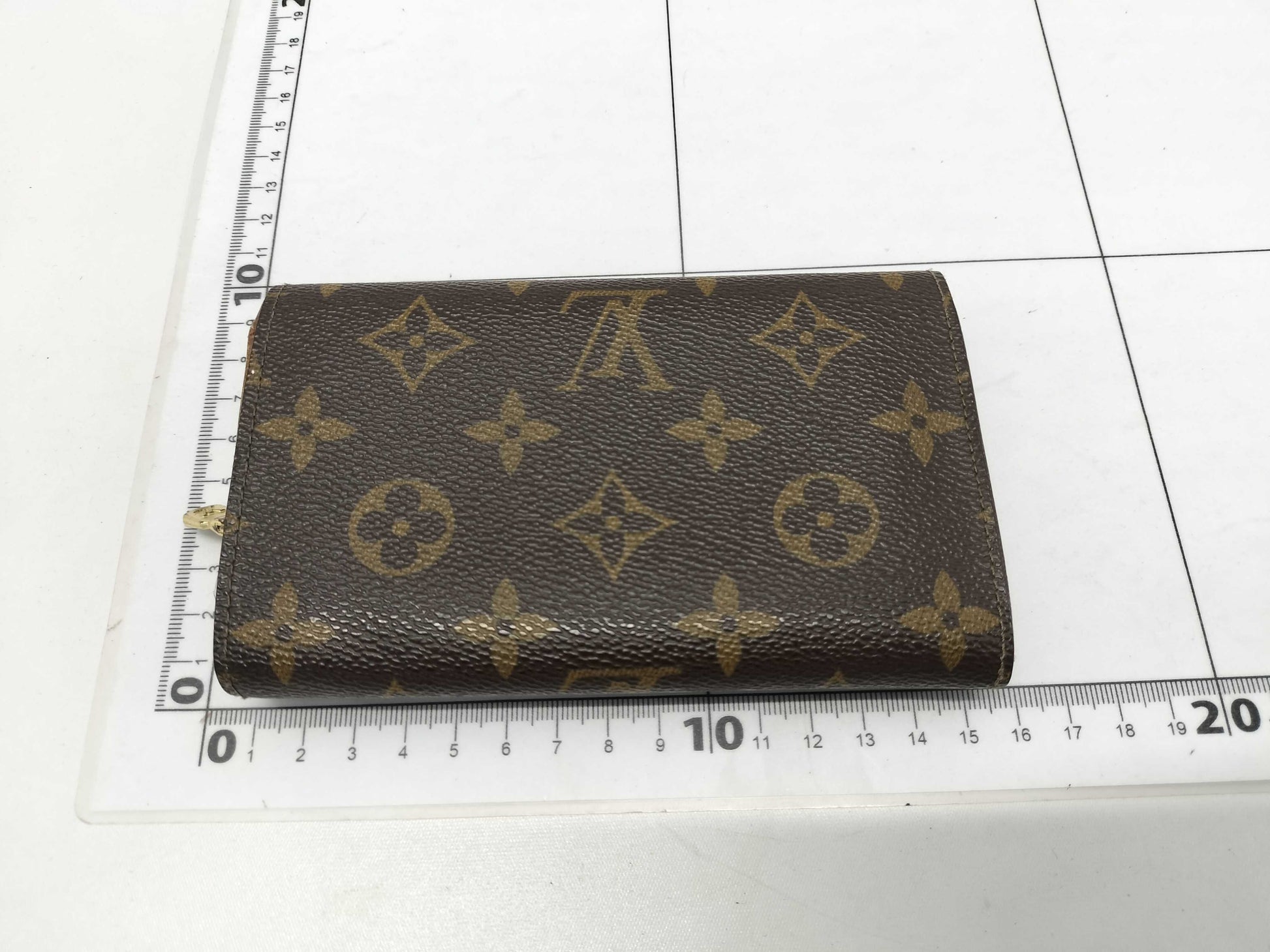 LOUIS VUITTON Monogram M61730 Porte-Monnaie Bi-fold Wallet