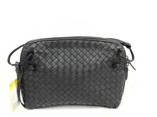 BOTTEGA VENETA Intrecciato Shoulder Bag Pouch-Style Shoulder Bag
