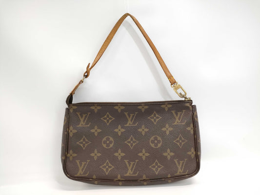 LOUIS VUITTON Monogram M40712 Pochette Accessoires Handbag
