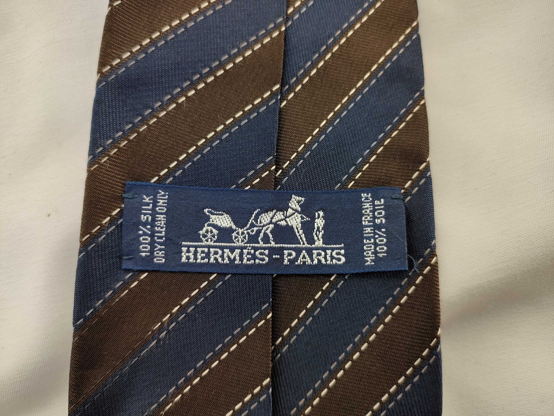 HERMES 758775T 100% Silk Tie