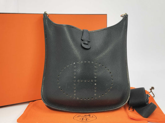 HERMES Evelyn I Black? I Stamped Shoulder Bag
