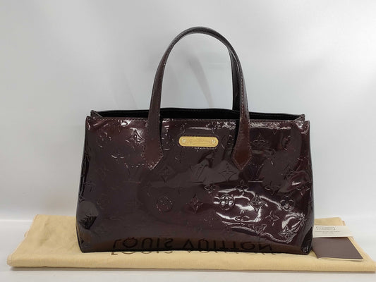 LOUIS VUITTON Vernis Wilshire PM Handbag