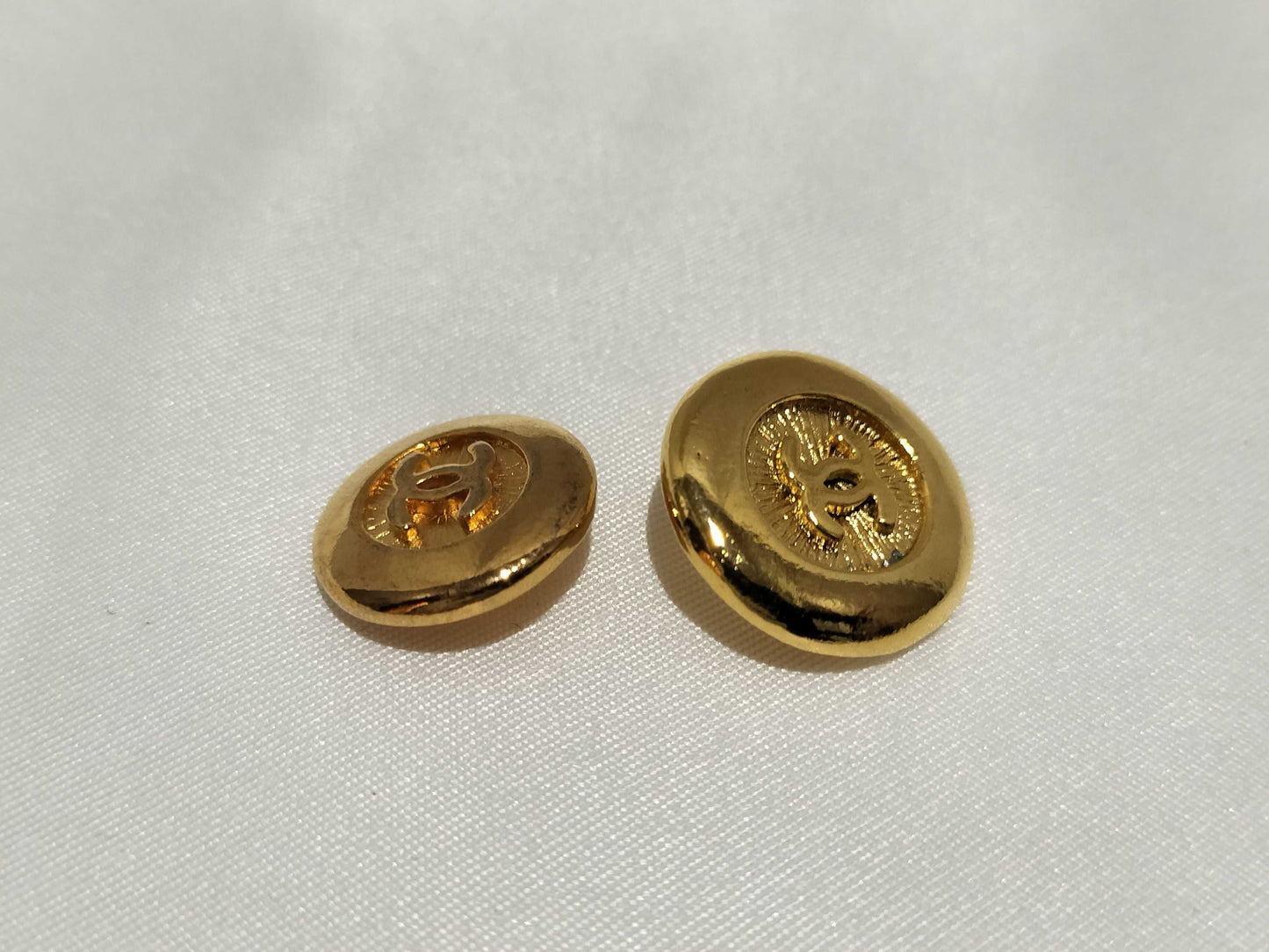 CHANEL Coco Mark Chanel Coco Mark GP Button Gold 2 Pieces Other Accessories
