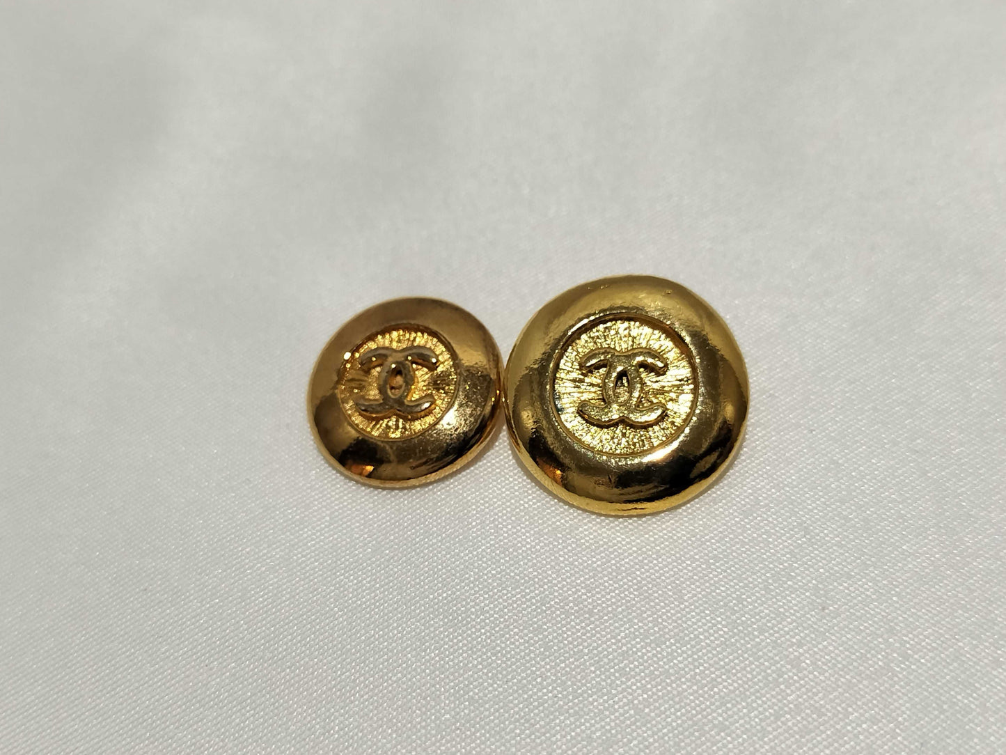 CHANEL Coco Mark Chanel Coco Mark GP Button Gold 2 Pieces Other Accessories