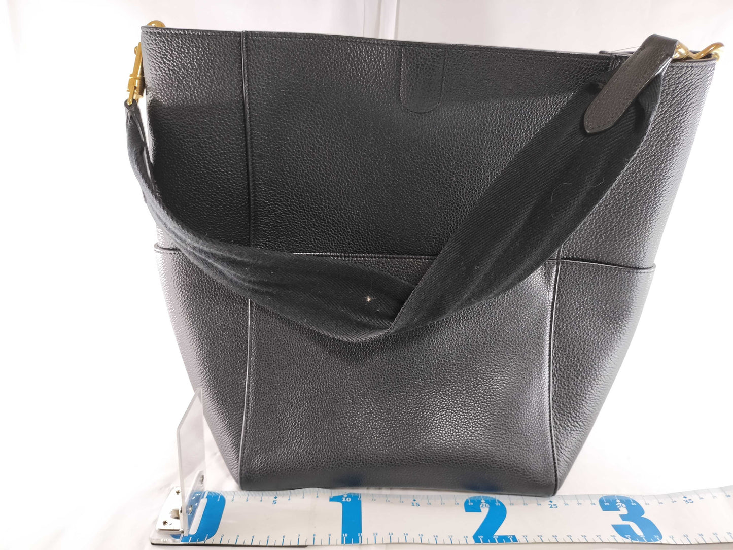 CELINE Sangle Bucket Shoulder Bag