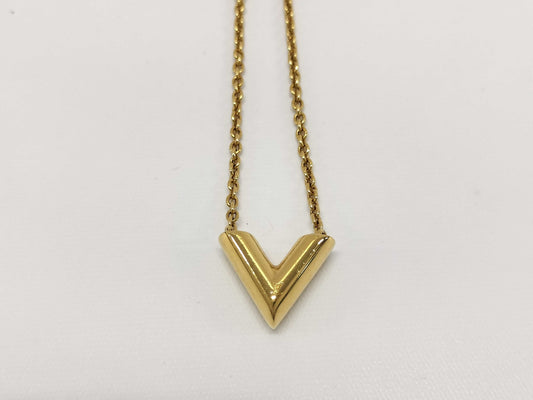 LOUIS VUITTON Essential Necklace Necklace