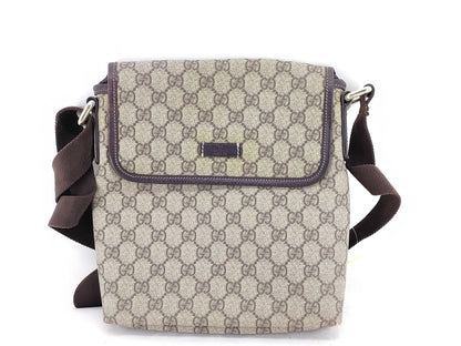 GUCCI GG Supreme 223666 Shoulder Bag