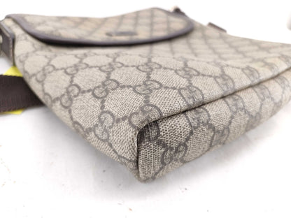GUCCI GG Supreme 223666 Shoulder Bag
