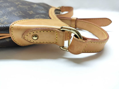 LOUIS VUITTON Monogram M56389 Odeon MM Shoulder Bag