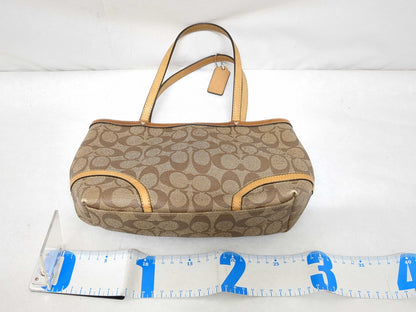 COACH Signature Coach Shoulder Bag/Handbag 4-Piece Set Shoulder Bag