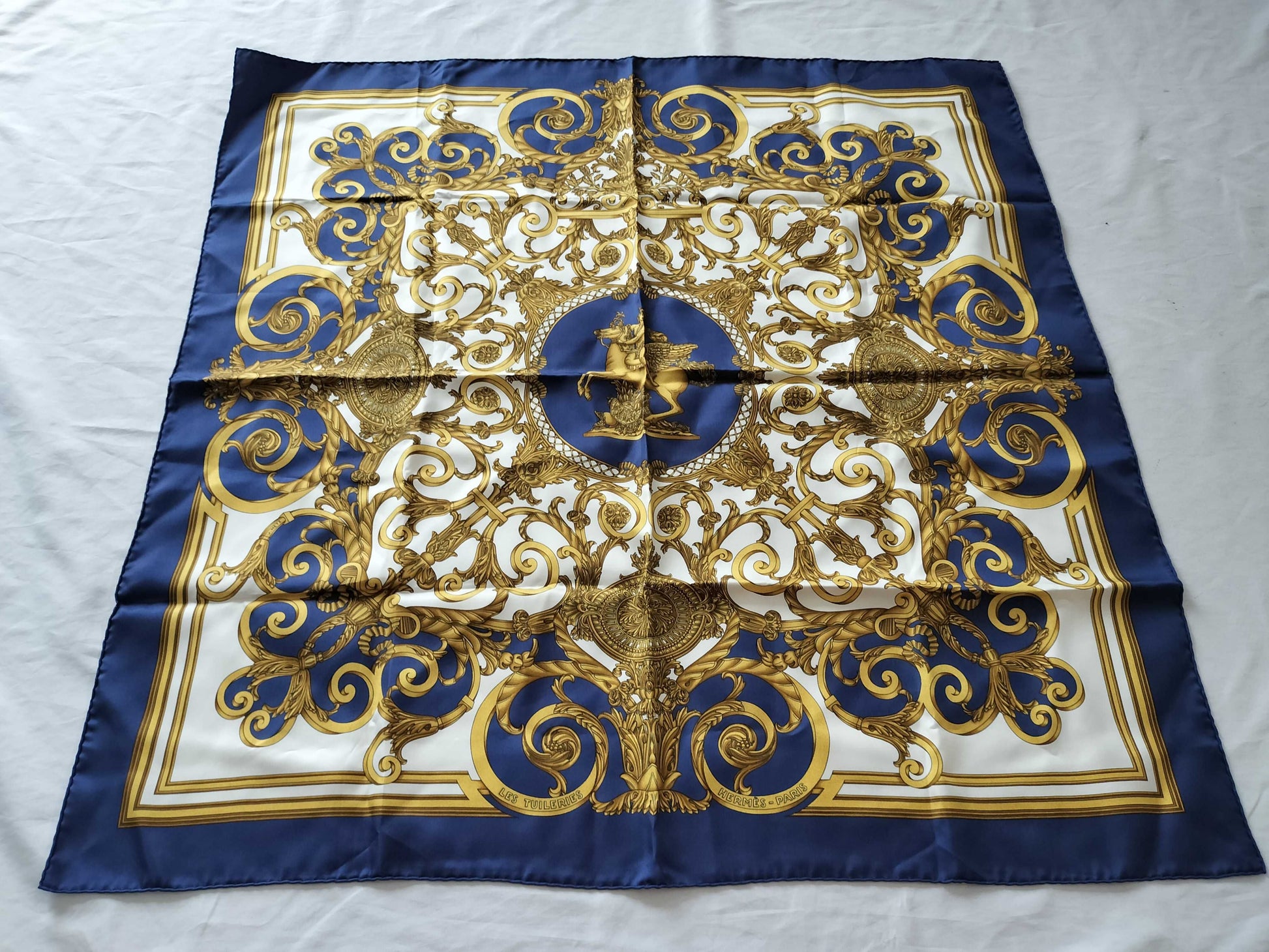 HERMES Carré LES TUILERIES Tuileries Garden Blue Scarf