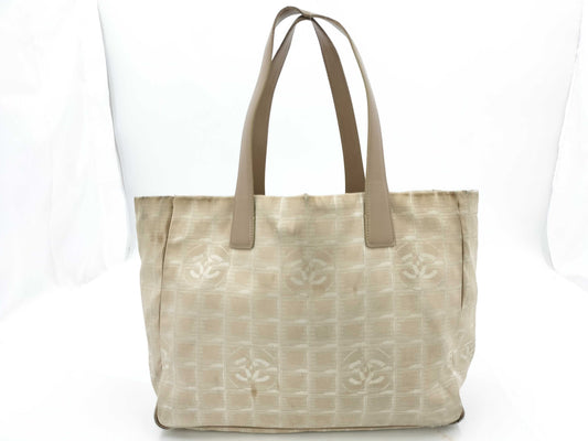 CHANEL Old Travel Line New Travel Tote Bag