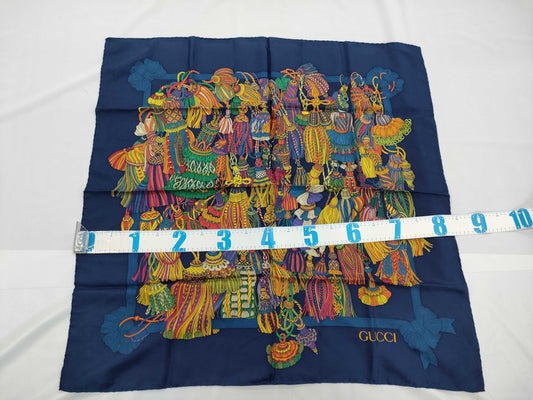 GUCCI fringe pattern scarf