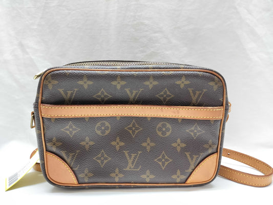 LOUIS VUITTON Monogram M51274 Trocadero Shoulder Bag