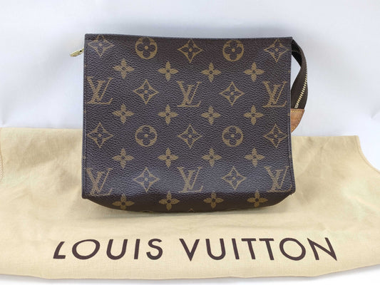 LOUIS VUITTON Monogram M47544 Poche Toilette 19 Other Accessories