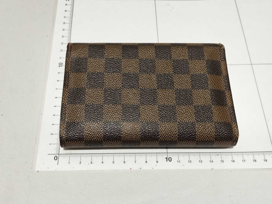 LOUIS VUITTON Damier Tri-fold Wallet