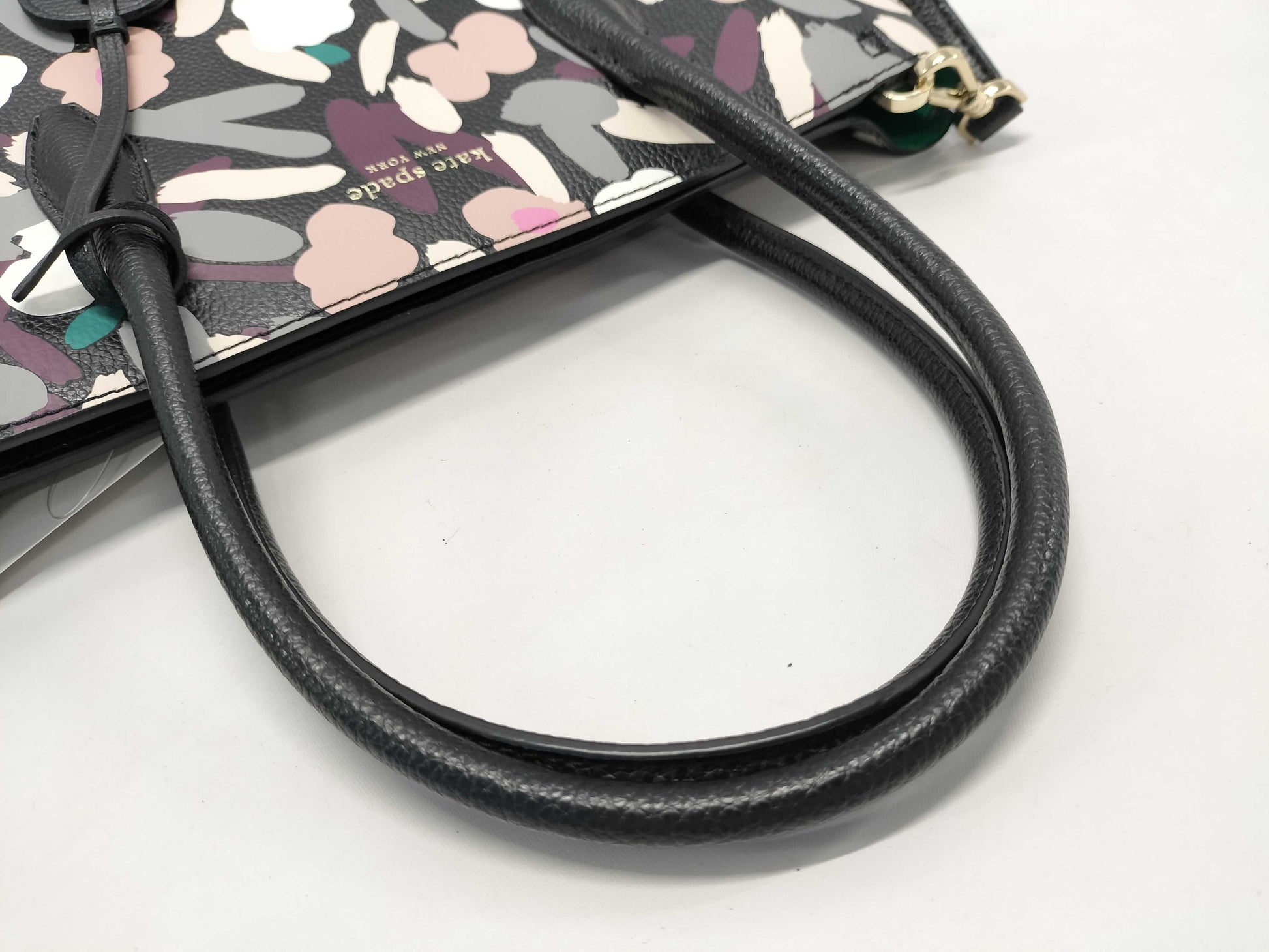 Kate Spade 2-way tote bag with tag