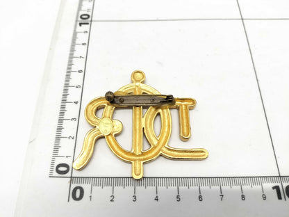 Dior brooch