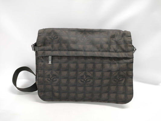 CHANEL New Travel Line Shoulder Bag