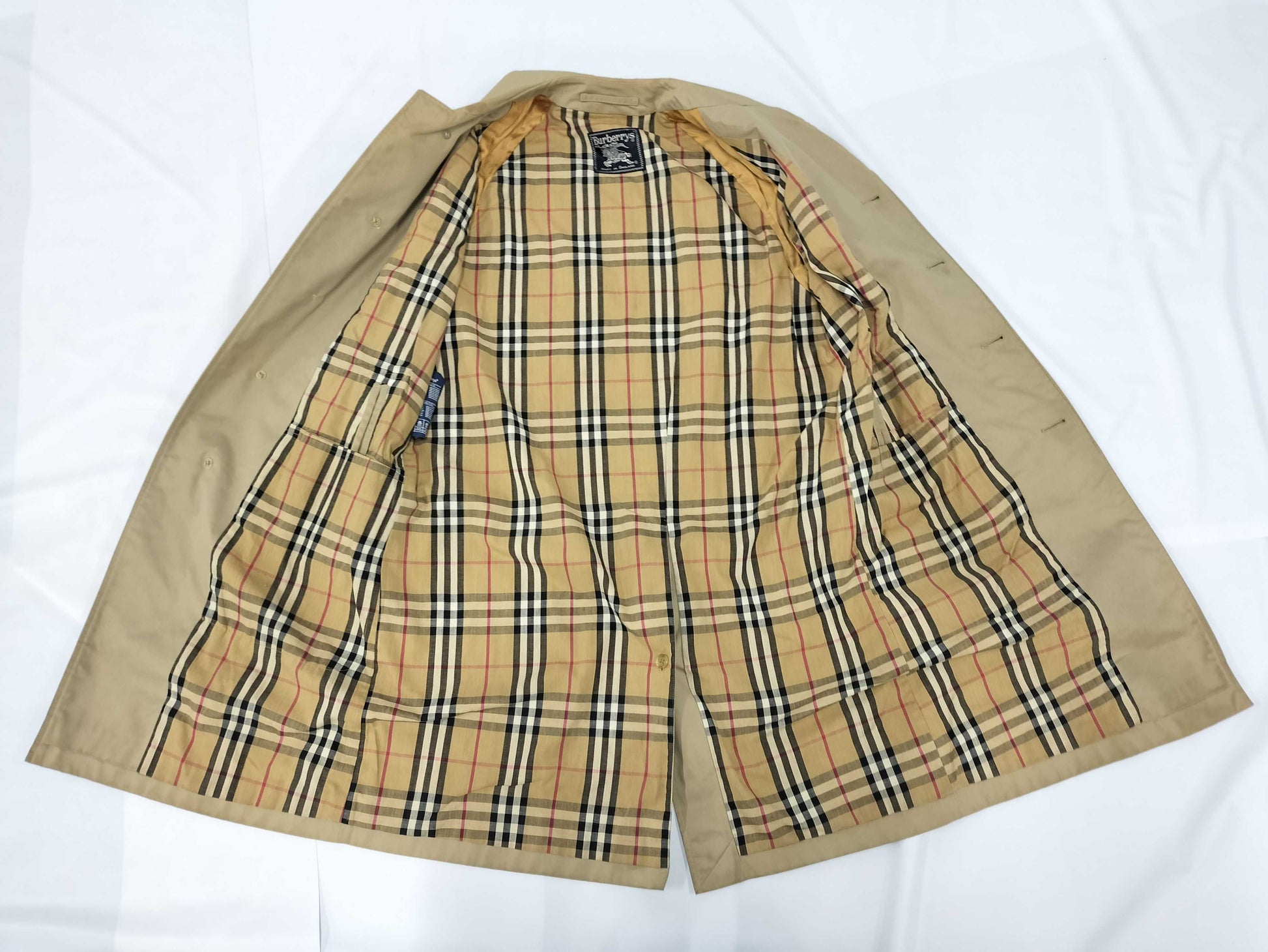 BURBERRY trench coat with stains