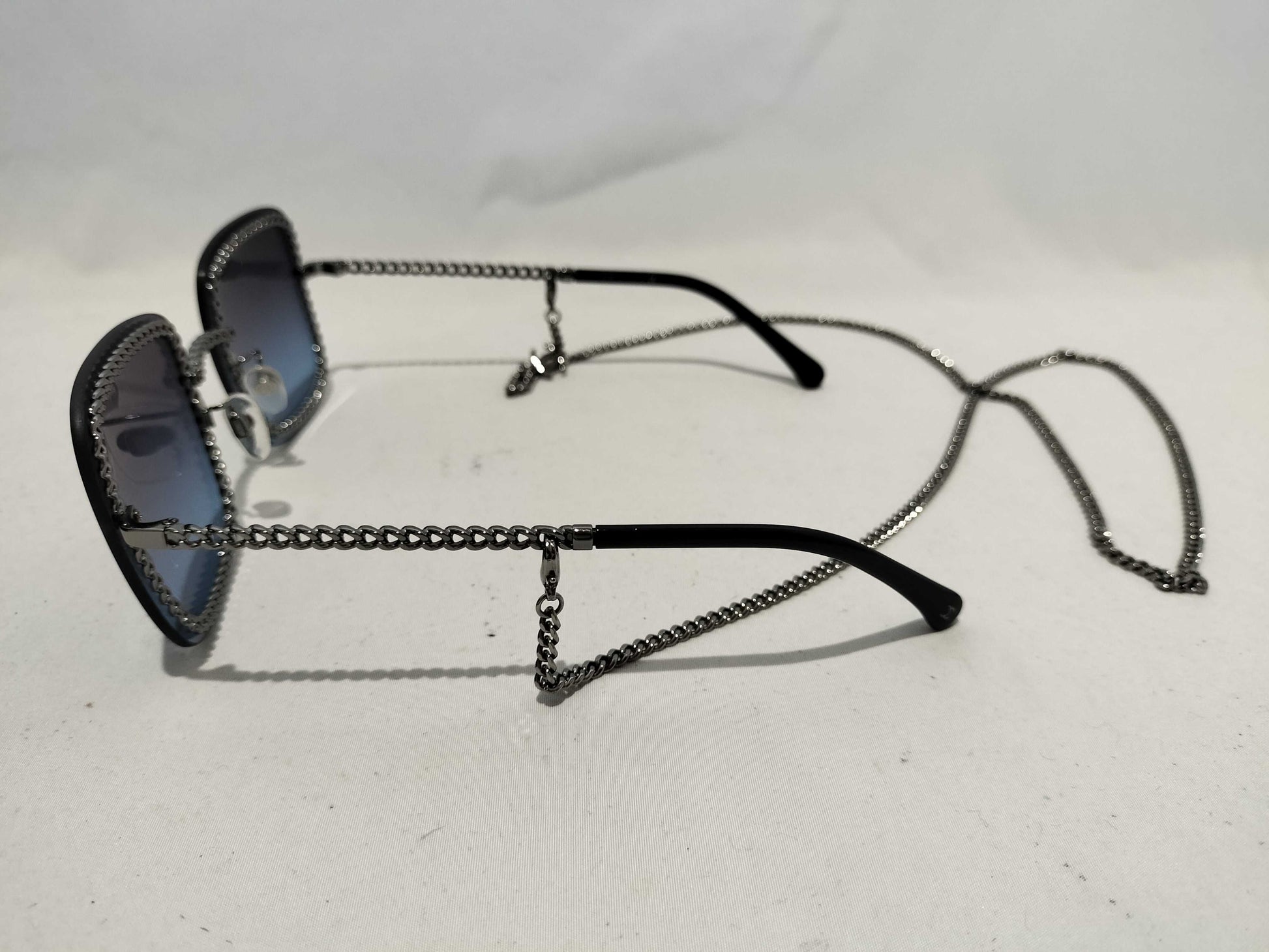  CHANEL Coco Mark 4244 Sunglasses Chain Sunglasses/Eyeglasses