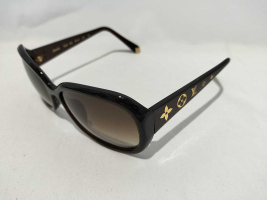 LOUIS VUITTON Monogram Monogram Sunglasses Sunglasses and Glasses