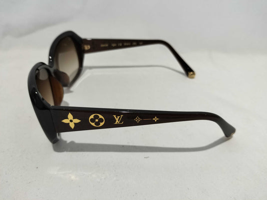 LOUIS VUITTON Monogram Monogram Sunglasses Sunglasses and Glasses
