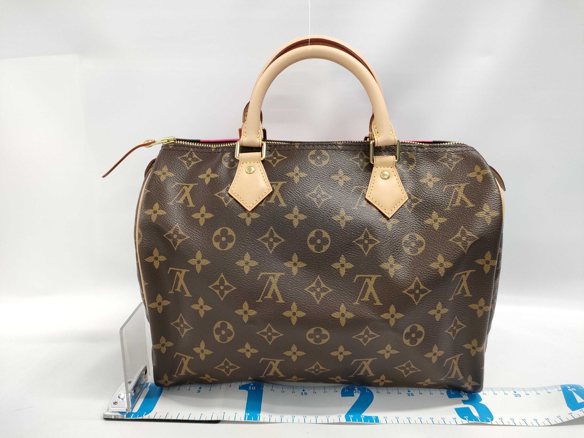 LOUIS VUITTON Monogram M41533/DU1105 V-Line Limited Edition Handbag