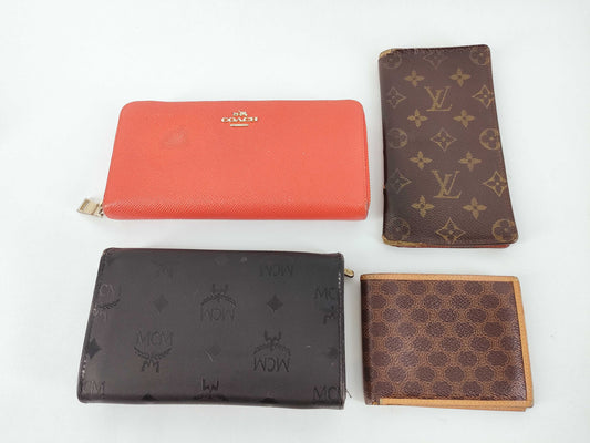 LOUIS VUITTON Monogram Wallet Set 