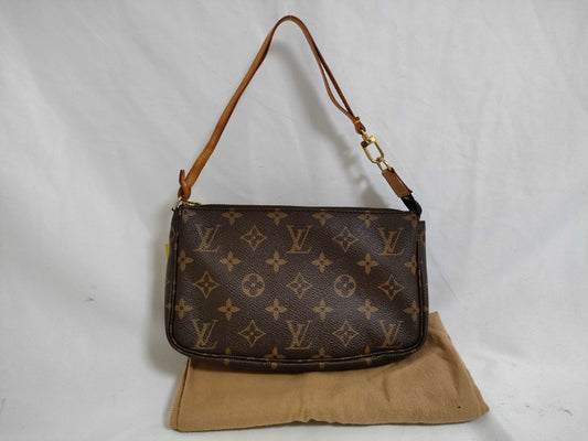 LOUIS VUITTON Monogram Pochette Accessoires M51980 Pouch
