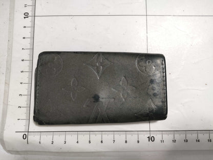 LOUIS VUITTON Monogram Matte Matte Murtikle 4-String Key Case / Keychain