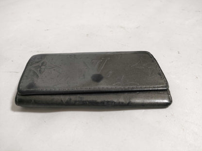 LOUIS VUITTON Monogram Matte Matte Murtikle 4-String Key Case / Keychain
