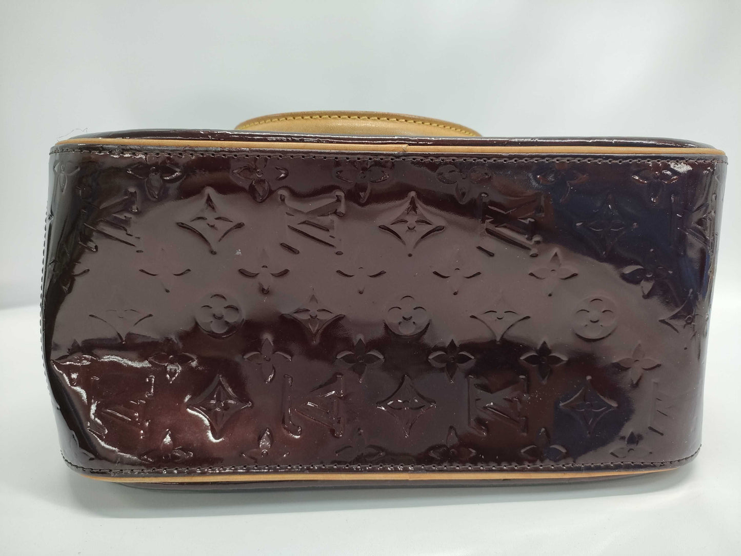 LOUIS VUITTON Vernis M93516 Summit Drive Amaranth Handbag