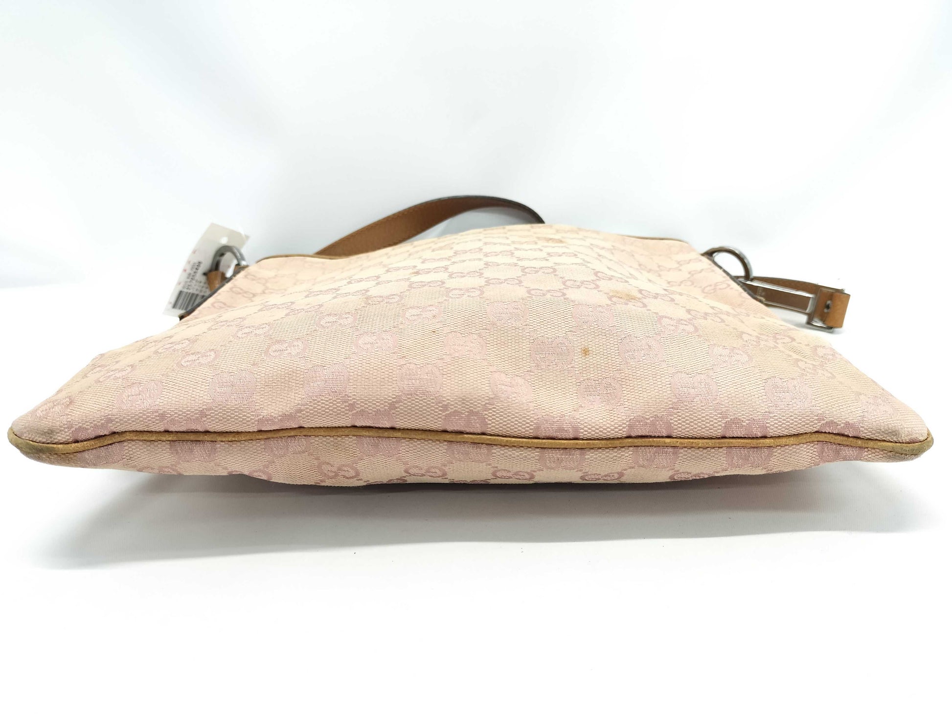 GUCCI GG Canvas Shoulder Bag