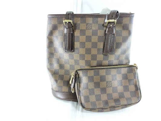 LOUIS VUITTON Damier N42240 Mare Tote Bag