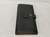LOUIS VUITTON M81330 Wallet