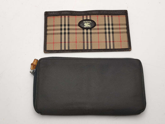 GUCCI Gucci/Burberry 2-Piece Wallet Set