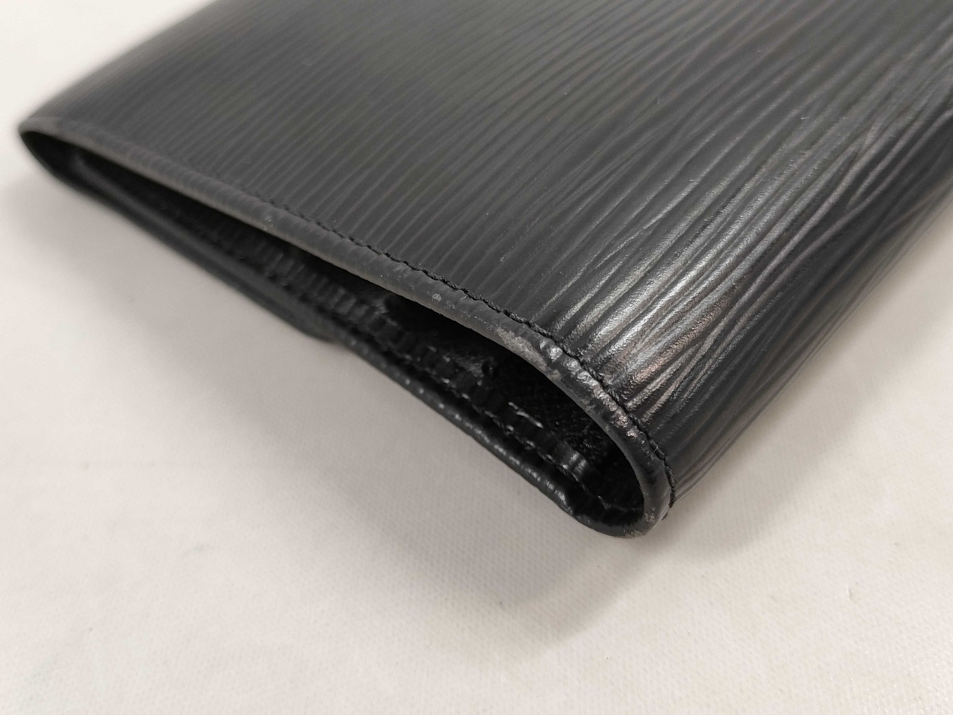 LOUIS VUITTON Epi Long Wallet