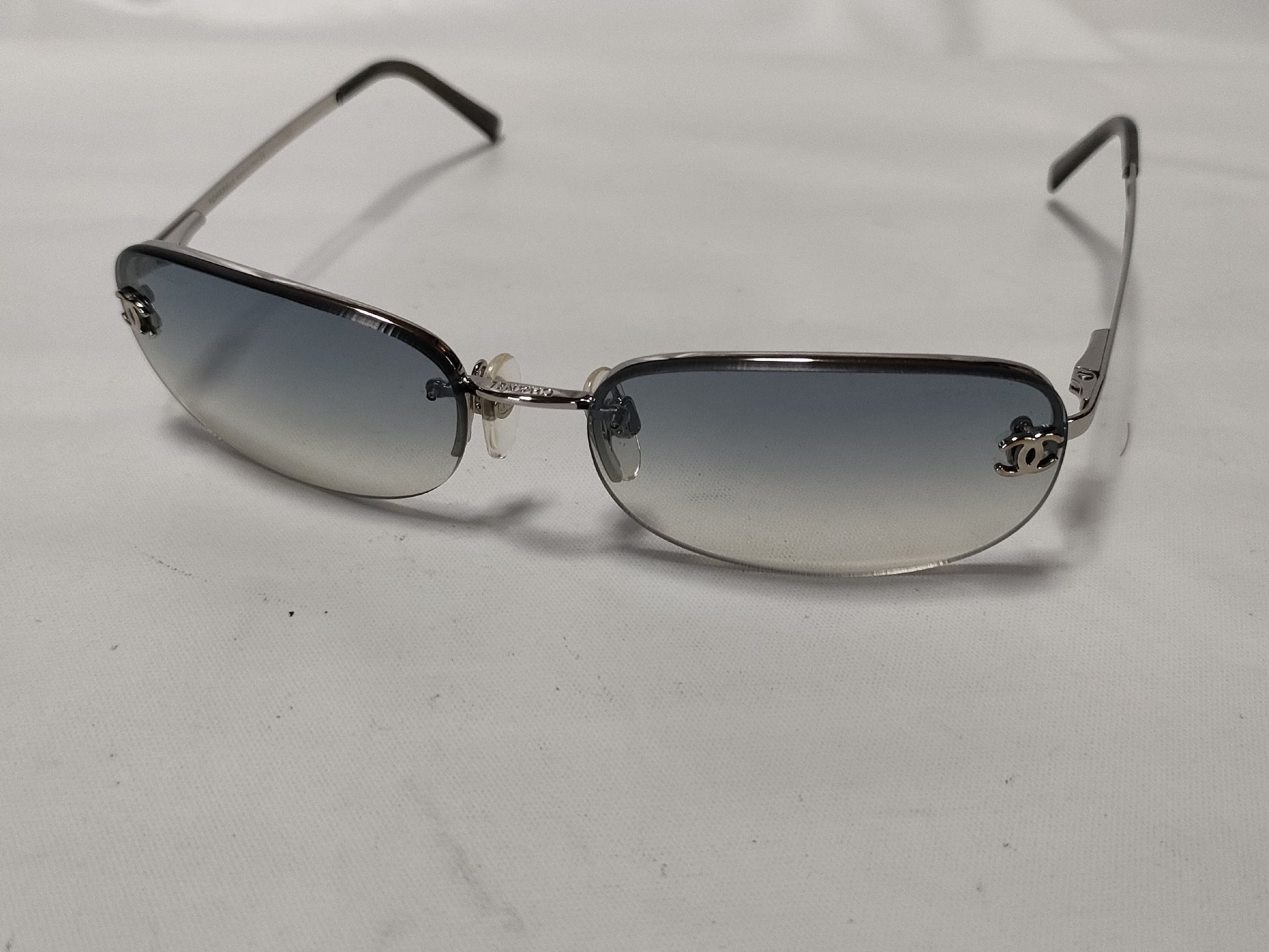  CHANEL Coco Mark 4099 Sunglasses/Glasses