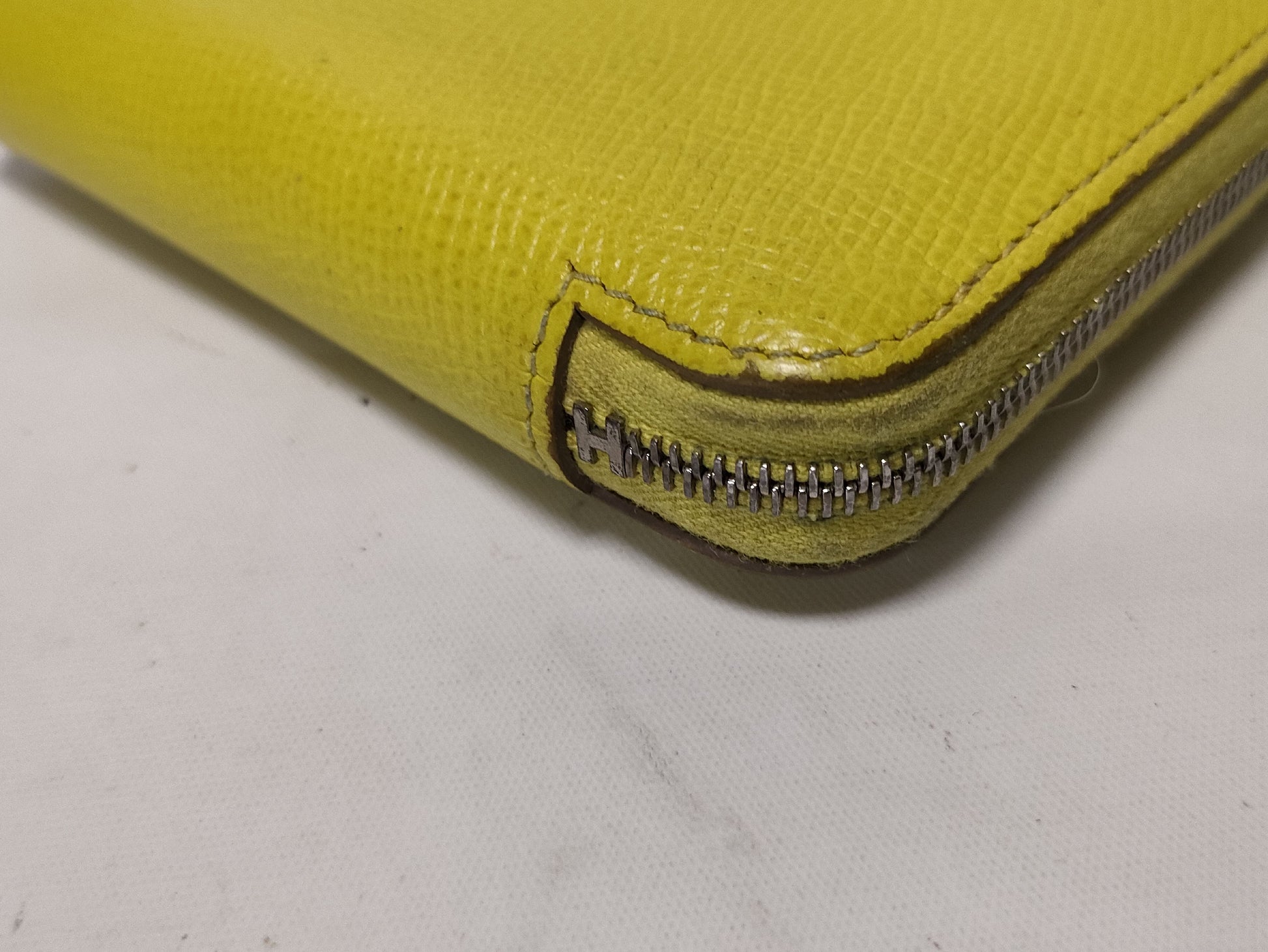 HERMES Azap Silkin Compact Wallet