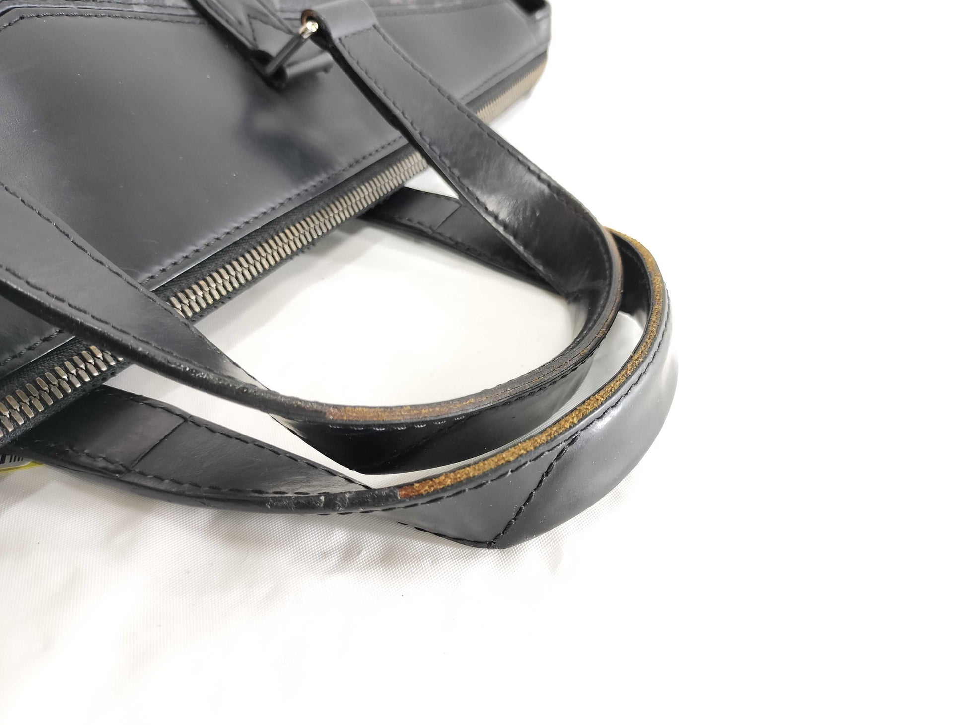 LOUIS VUITTON M40566 Explorer ST Tote Bag