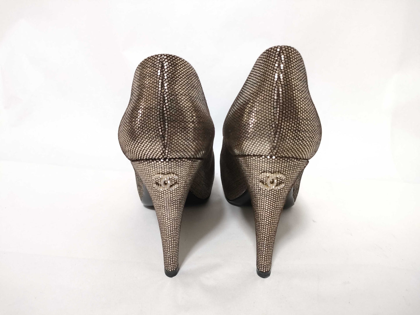 CHANEL Heel Coco Mark Pumps